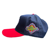 Load image into Gallery viewer, Platinum Milwaukee Braves Cap Navy/Red
