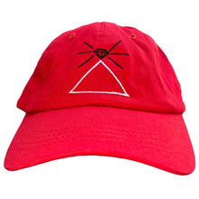 Load image into Gallery viewer, PL△TINUM RED &amp; BLACK 2 TONE HAT
